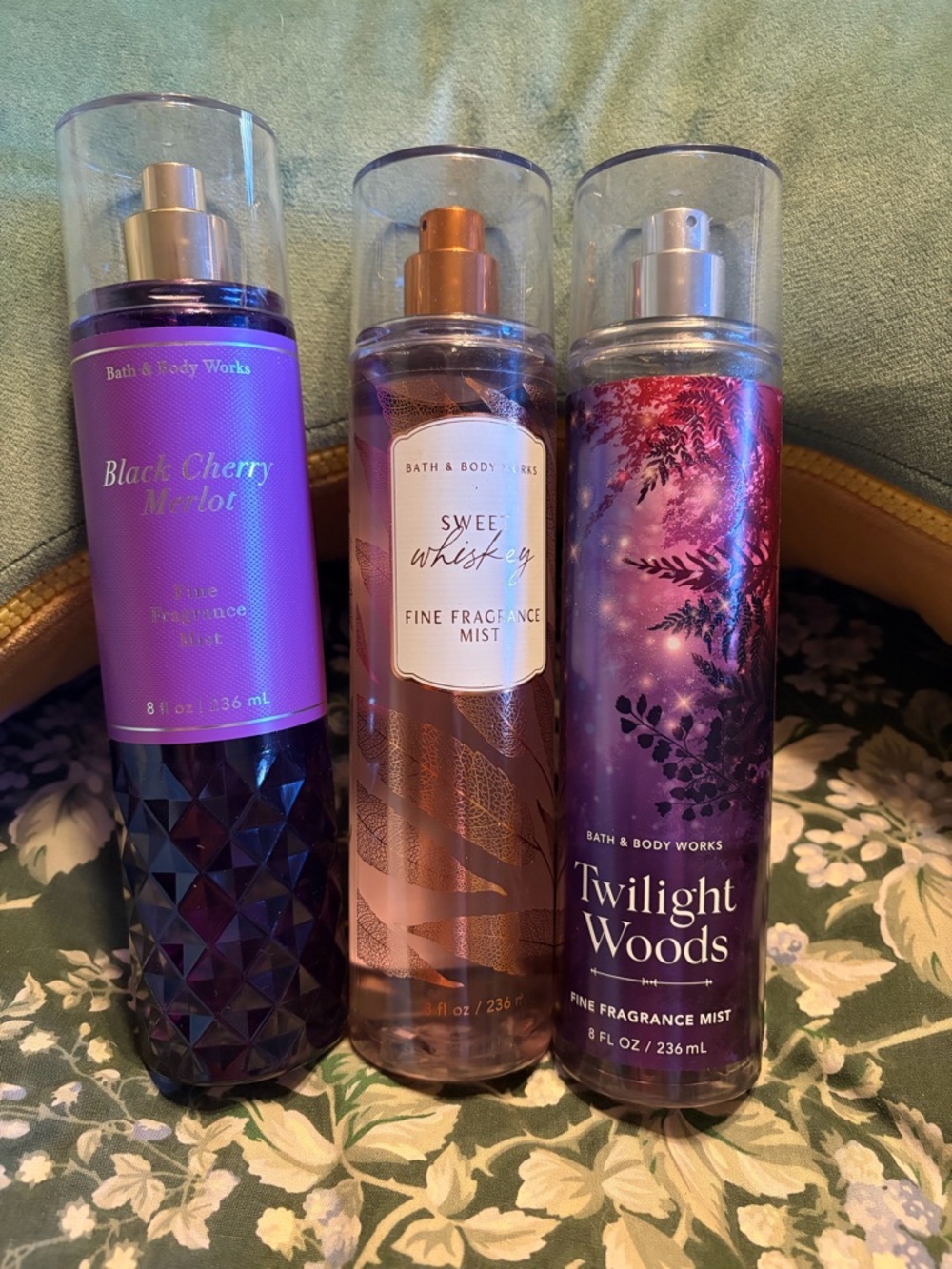 Bath & Body Works set of Limited Edition fragrances.  Great deal on a bundle. - Picture 4 of 5